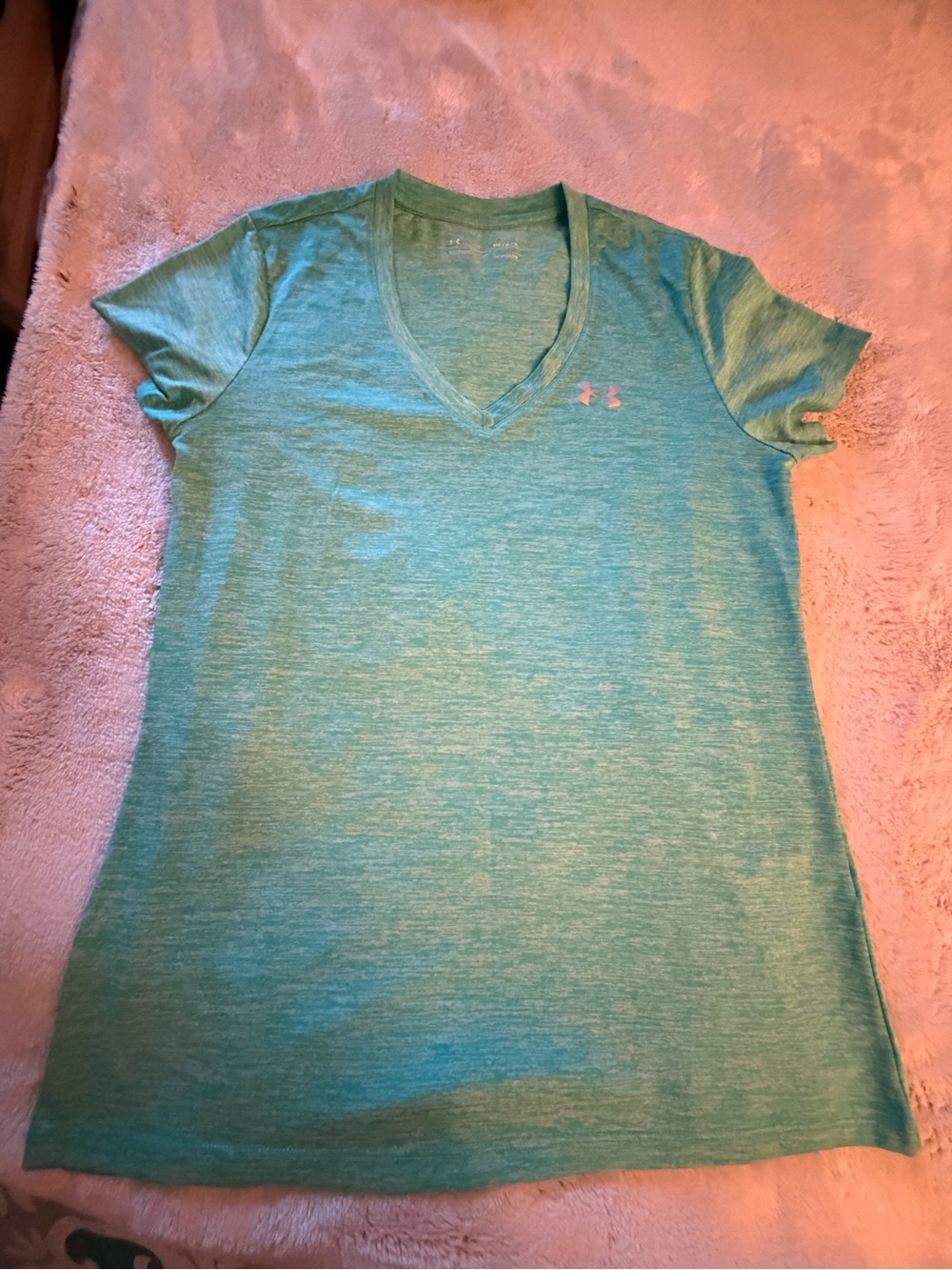 Under Armour Women’s Teal V-Neck Short Sleeve Performance Tee